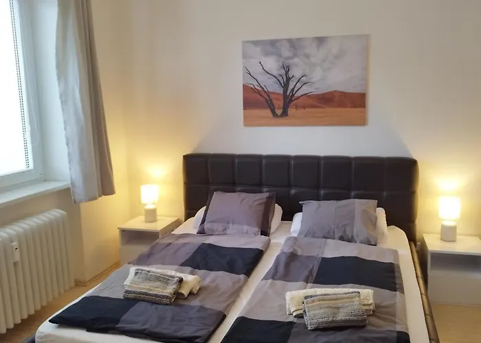 Amazing Flat In Old Town With Large Balcony Appartement Bratislava